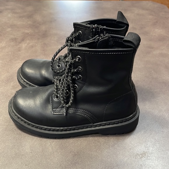 Steve Madden boots (Kids) - Picture 2 of 5
